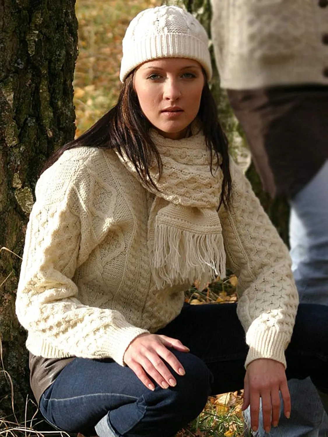 Aran Crafts Irish Soft Cable Knitted Crew Neck Unisex Sweater (100% Pure New Wool)