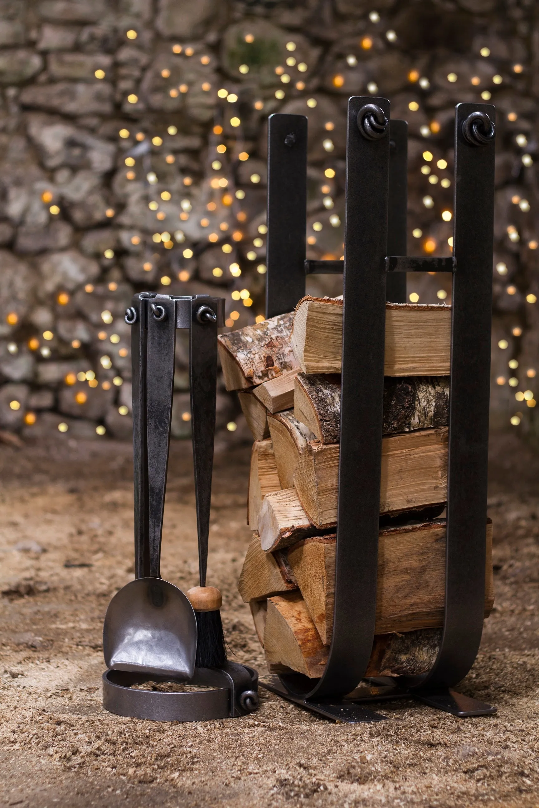 BLACKSMITH | LOG STACK WITH TOOLS