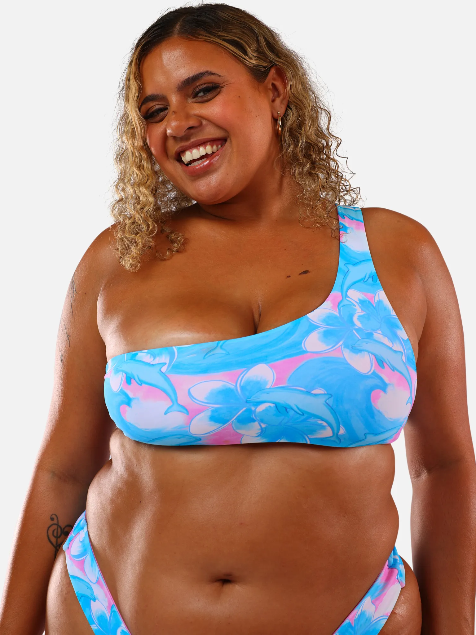 FLIPPER ONE-SHOULDER TOP
