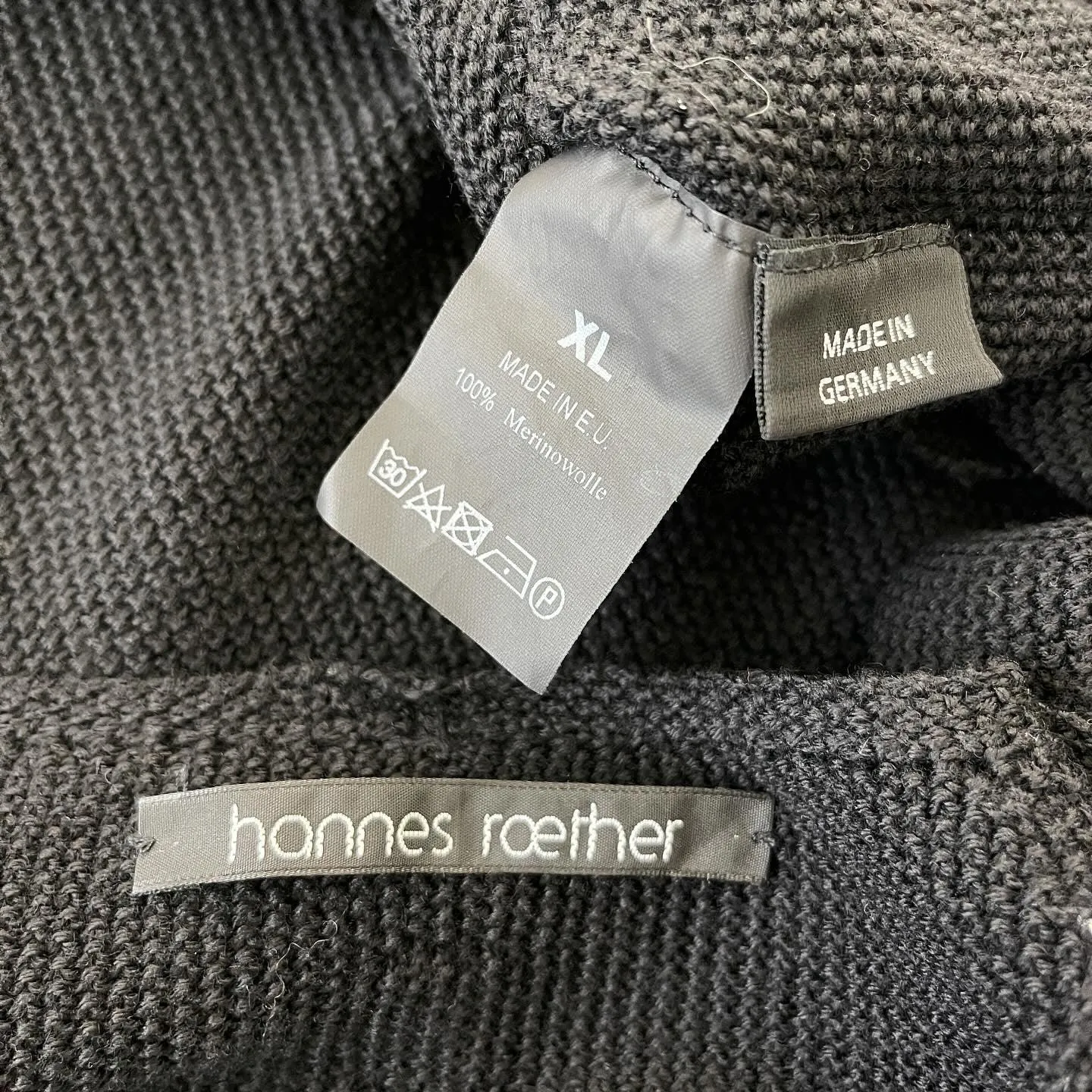HANNES ROETHER Sweater