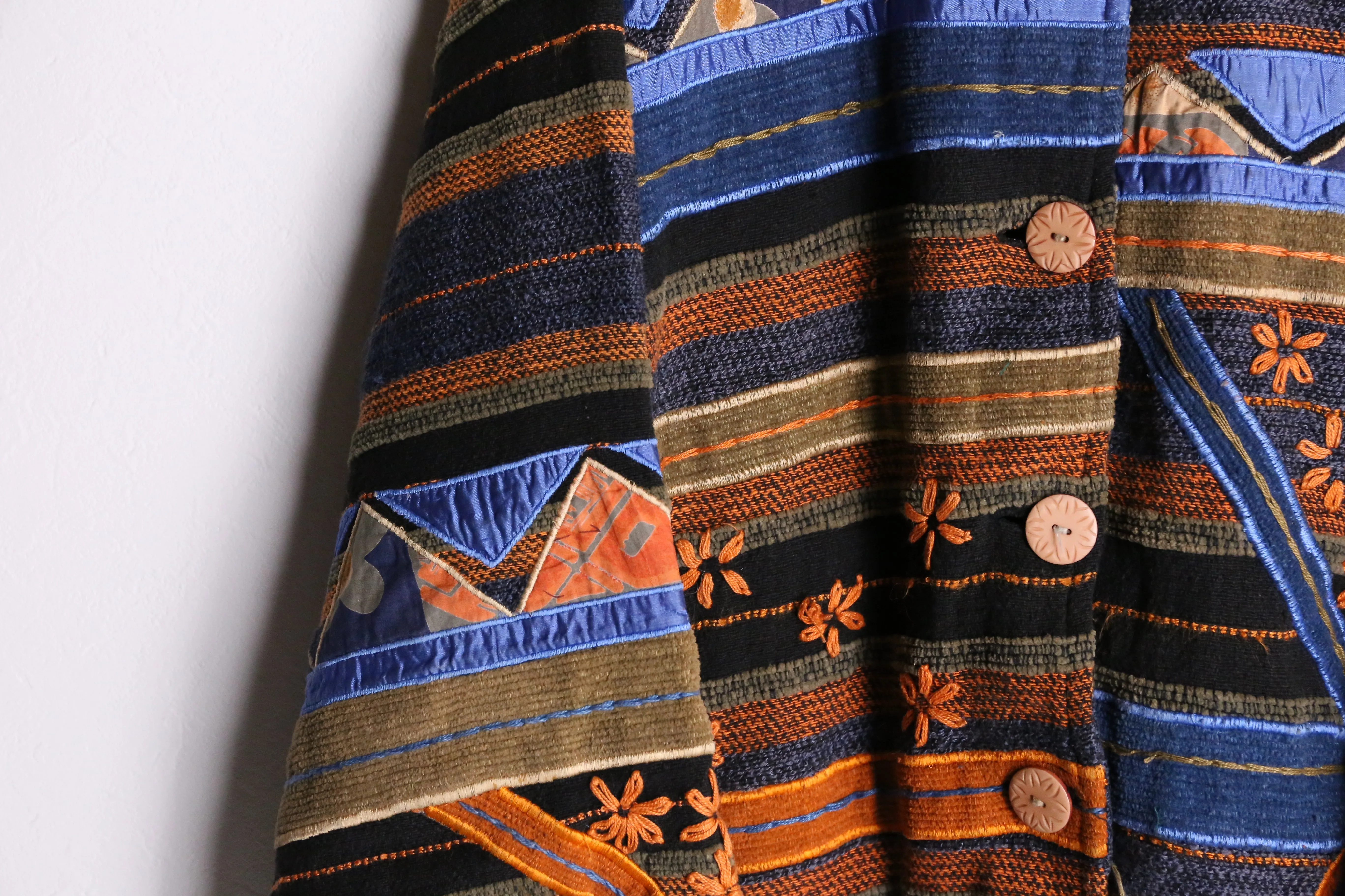 total pattern embroidery jacket